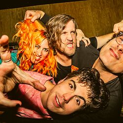 Frankie and The Witch Fingers (us)