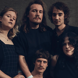 Nieuwe Ep Tramhaus