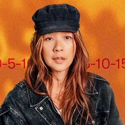 Special met Kazu Makino van Blonde Redhead op Pitchfork.