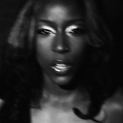 Charlotte Adigéry (dj-set)